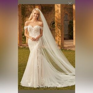 Sophia Tolli Y12033 Clarissa Trumpet Silhouette Wedding Dress